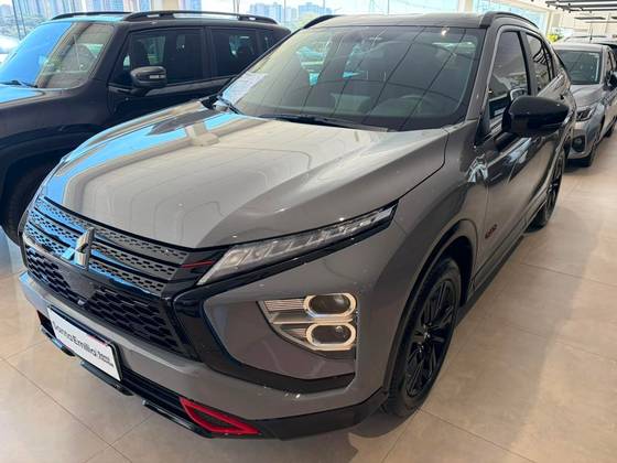MITSUBISHI ECLIPSE CROSS 1.5 MIVEC TURBO GASOLINA HPE BLACK CVT MITSUBISHI ECLIPSE CROSS 1.5 MIVEC TURBO GASOLINA HPE BLACK CVT